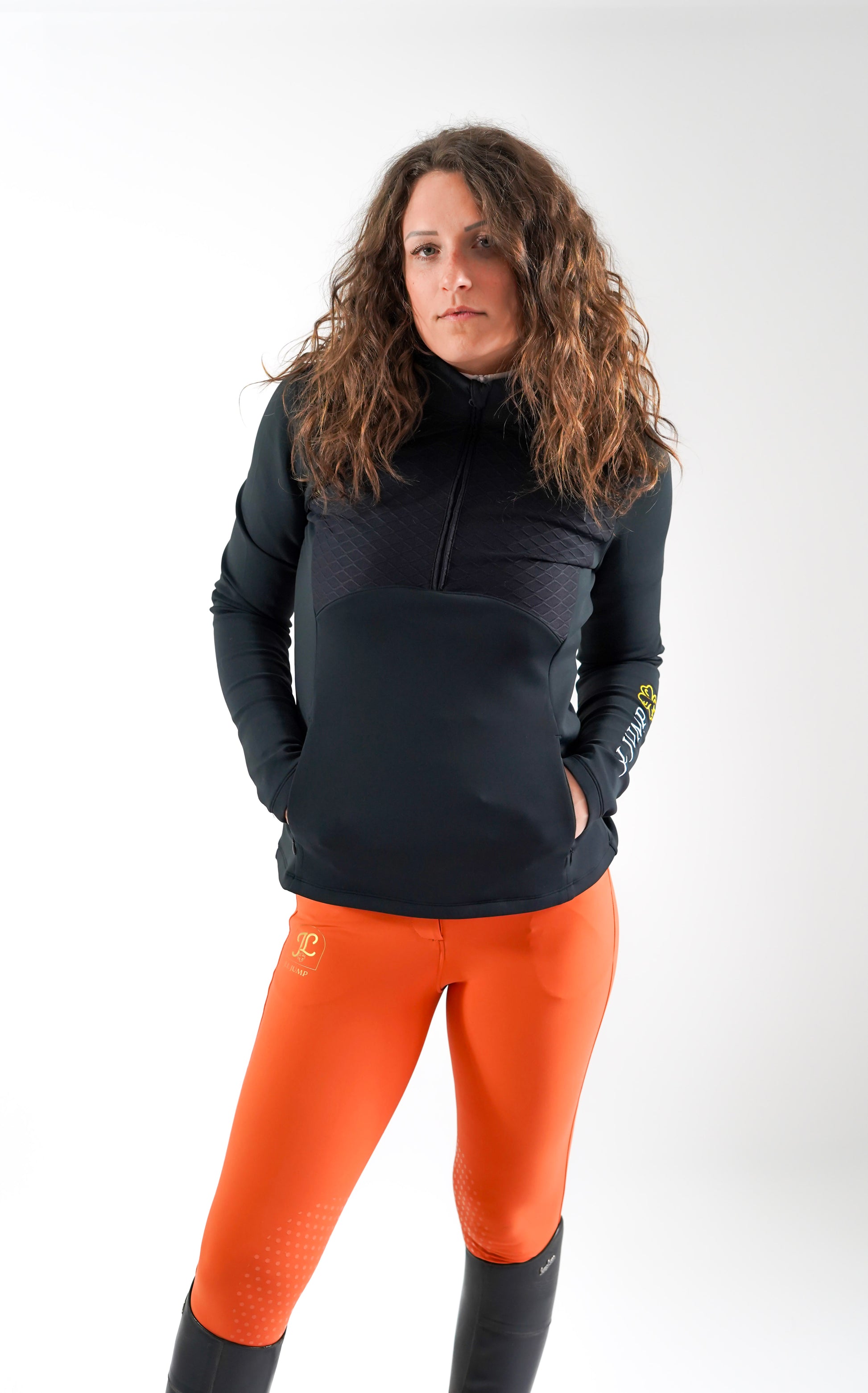 Pull en laine à manches longues et col montant Elemental en orange - Boutique de Mode Bohème Chic, Indie et Romantique Pull en laine à manches longues et col montant Elemental en orange - Boutique de Mode Bohème Chic, Indie et Romantique